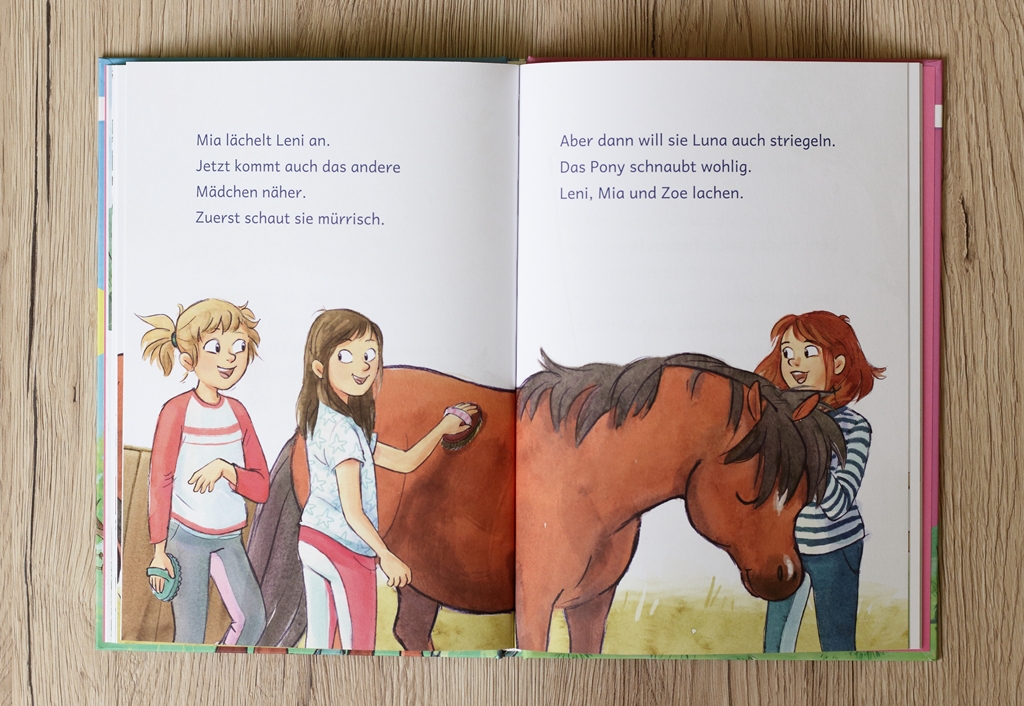 Leni und das kitzelige Pony